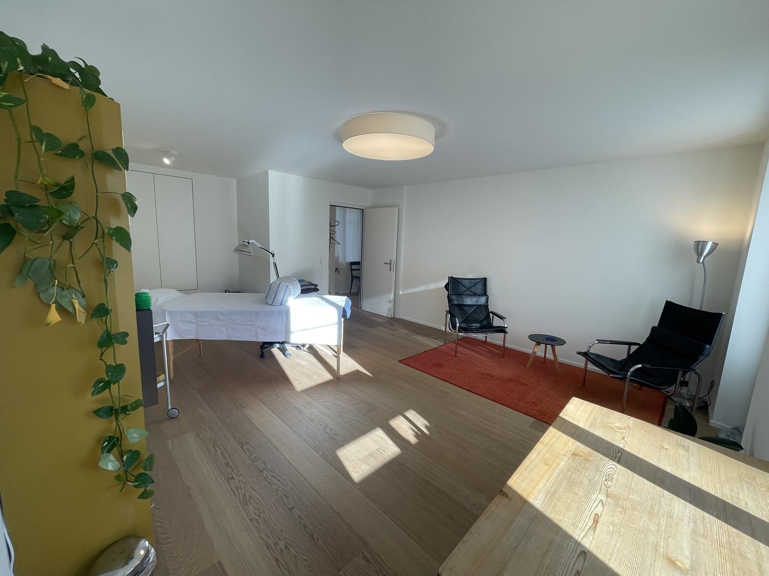 25m² commercial, Foto 1 von 3