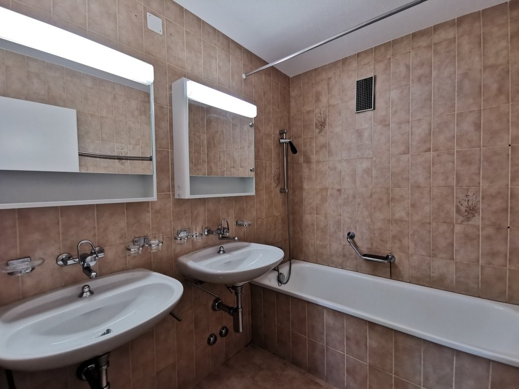 4 rooms apartment, photo 8 of 9