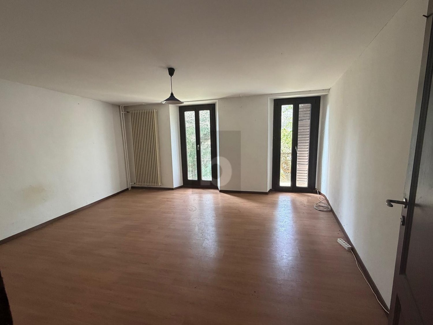 8 rooms single house (4)