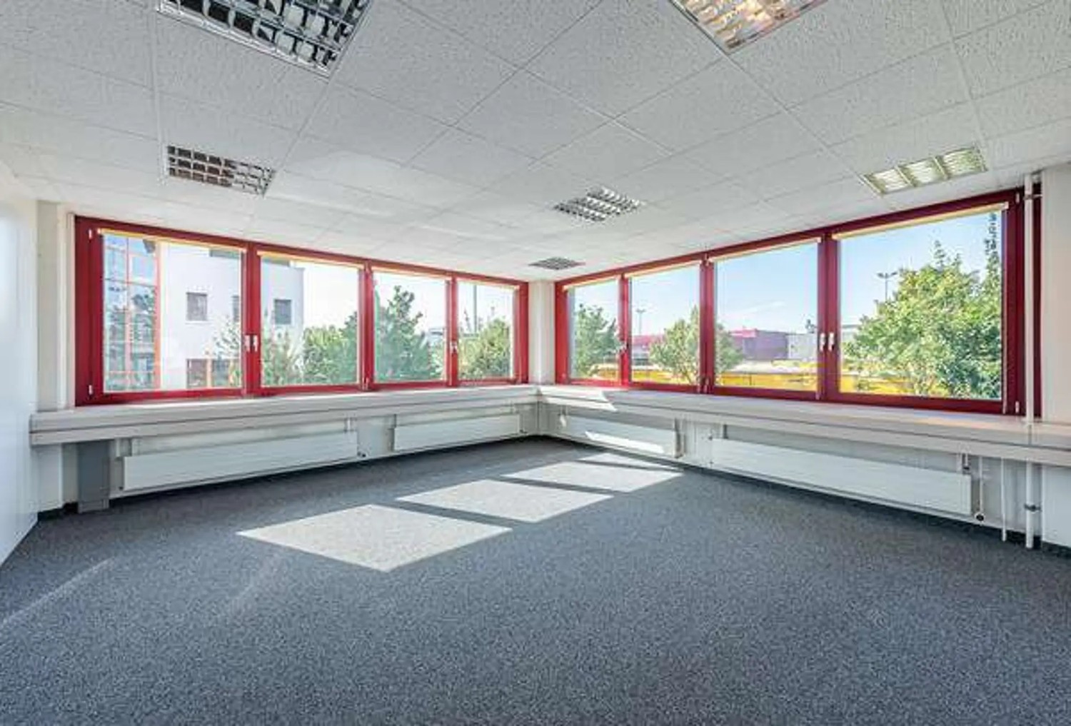 45m² office