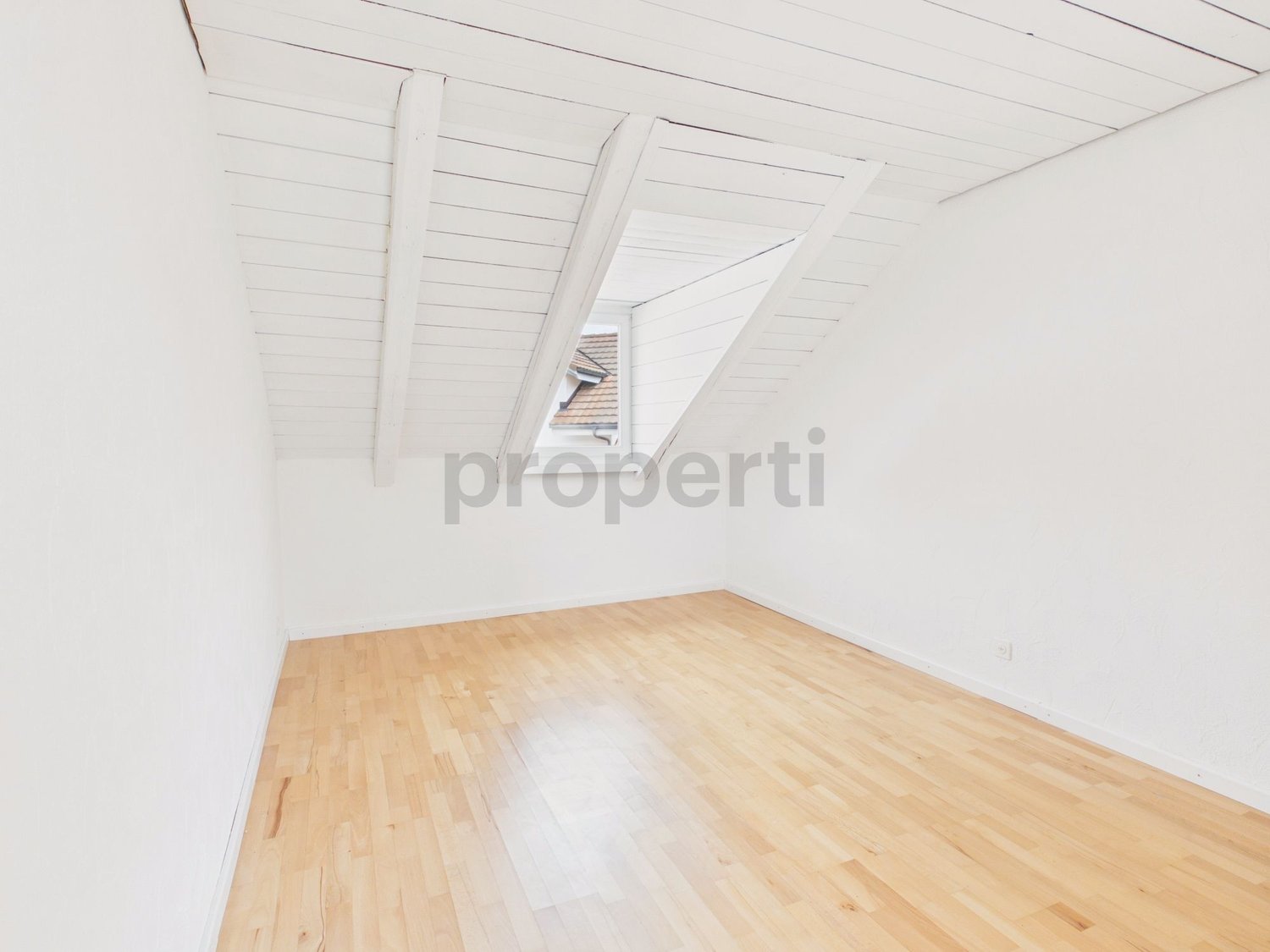 2 ½ rooms roof flat