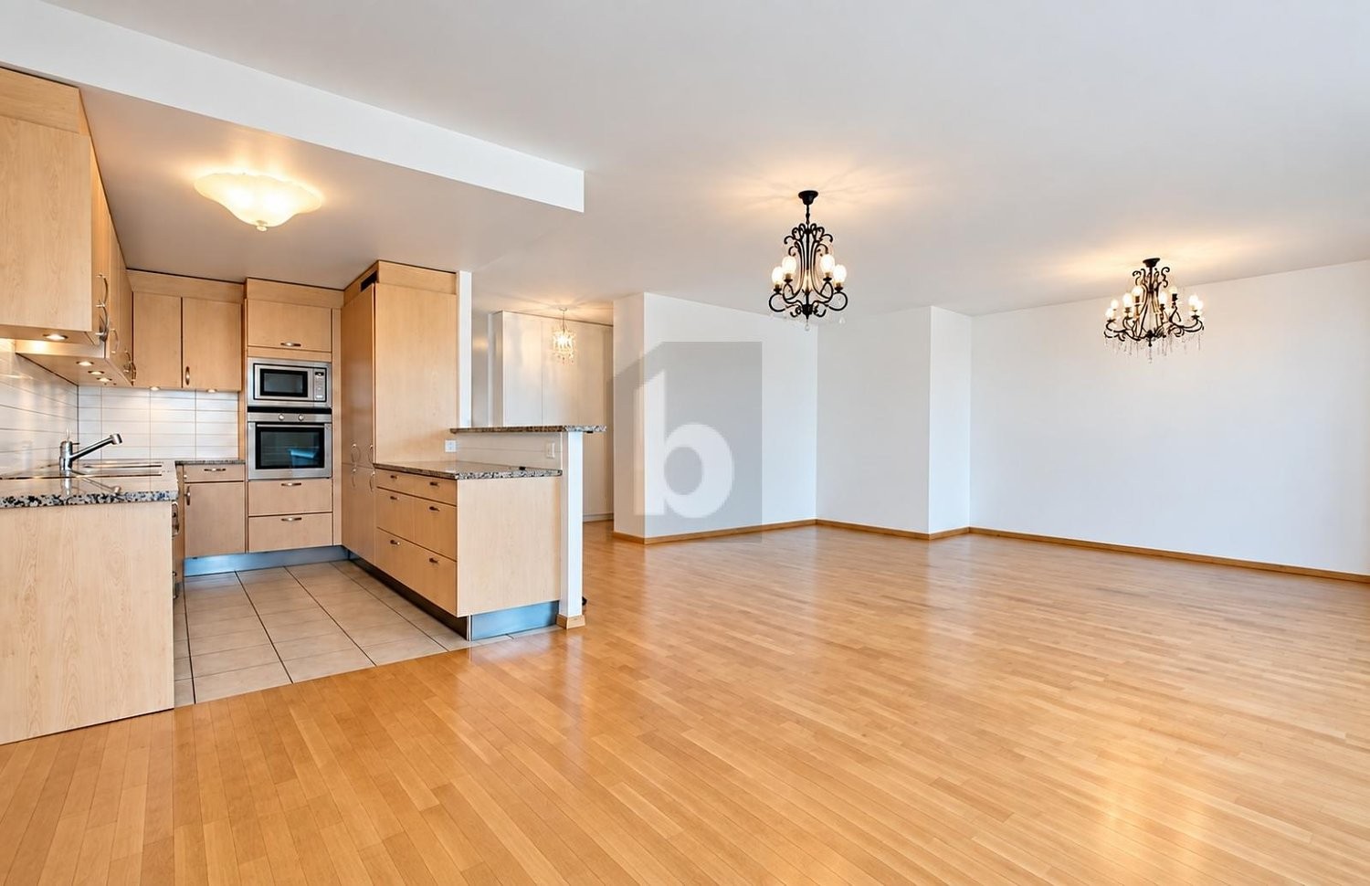 5-Zimmer-Wohnung, Foto 3 von 4
