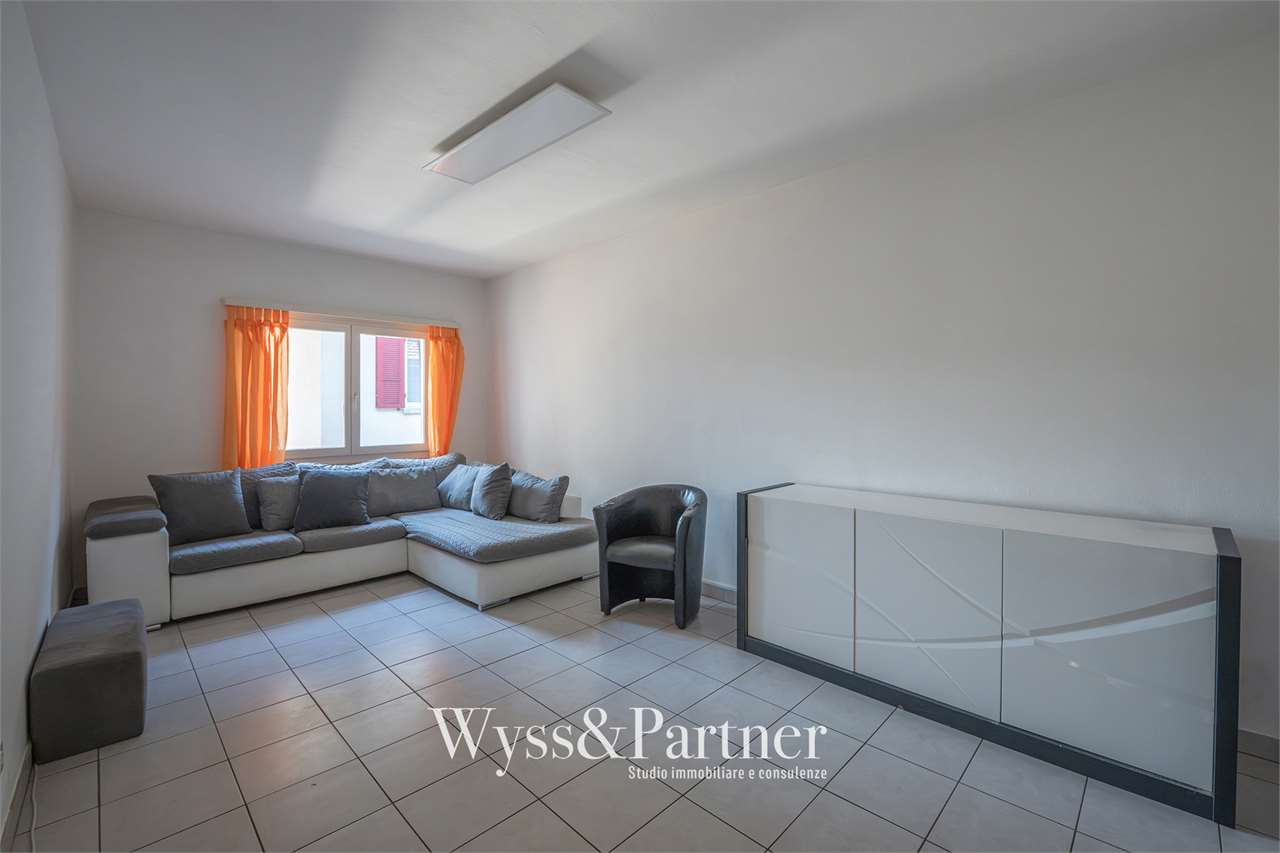 6-Zimmer-Wohnung, Foto 4 von 10