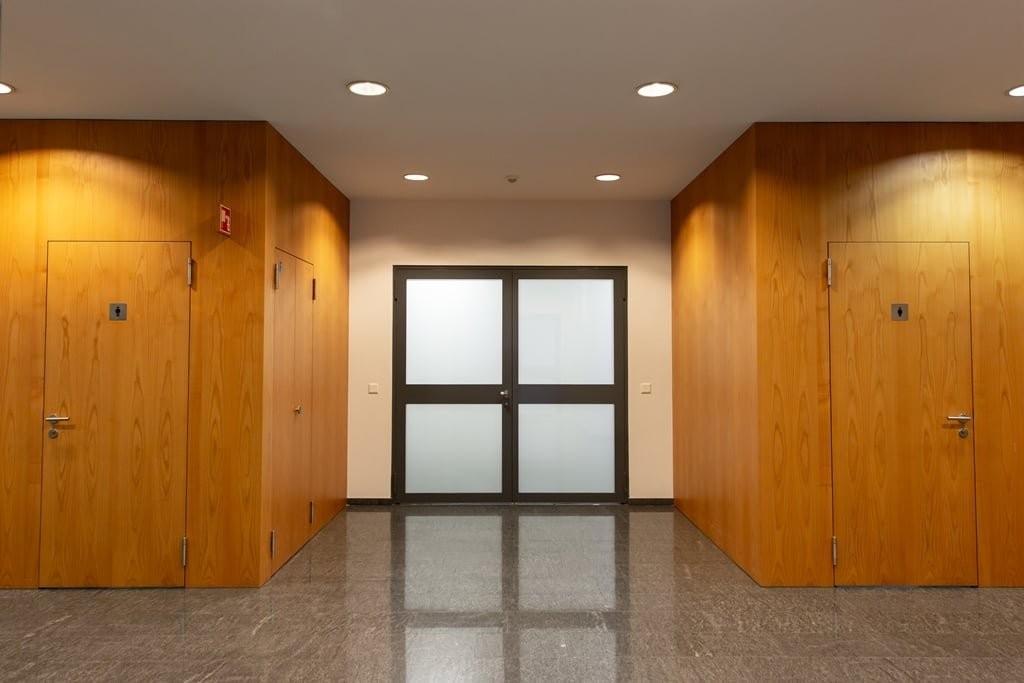 98m² office