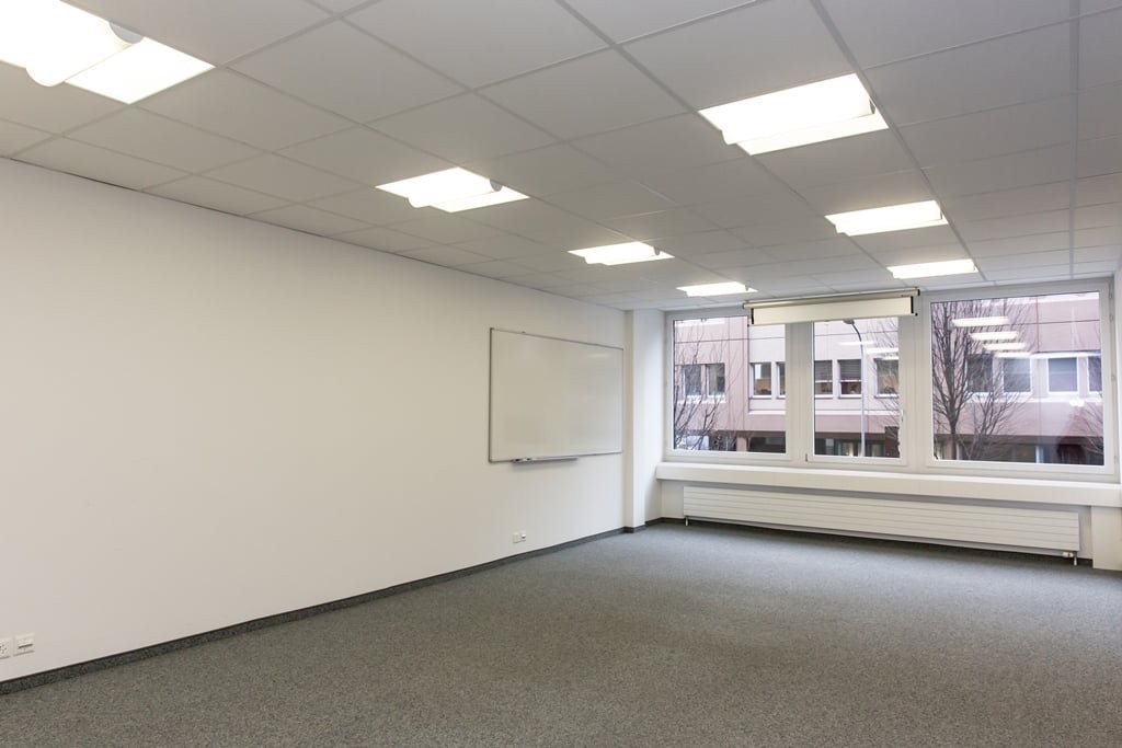 98m² office