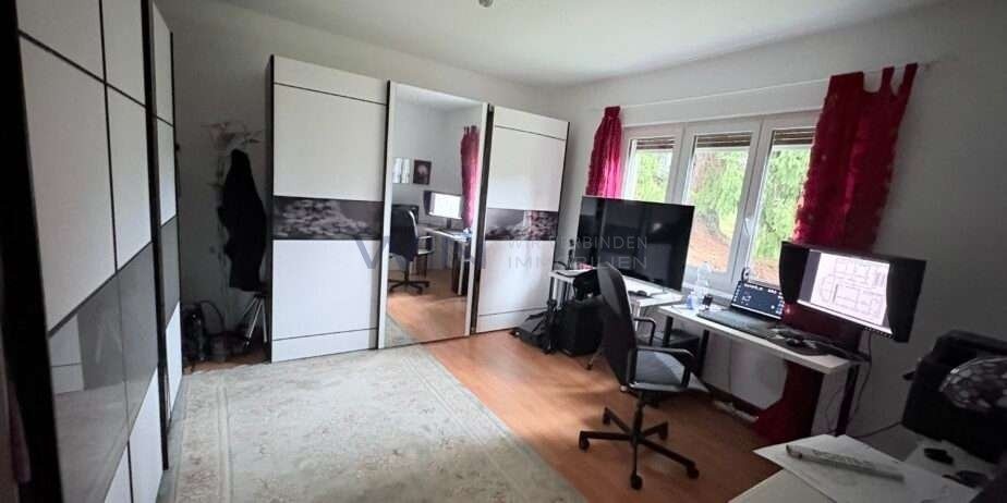 5 rooms apartment