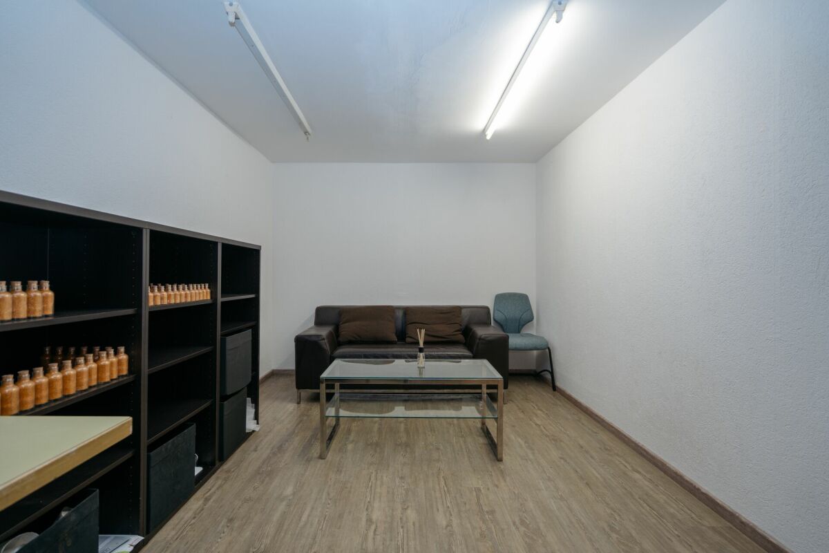 Living / commercial building