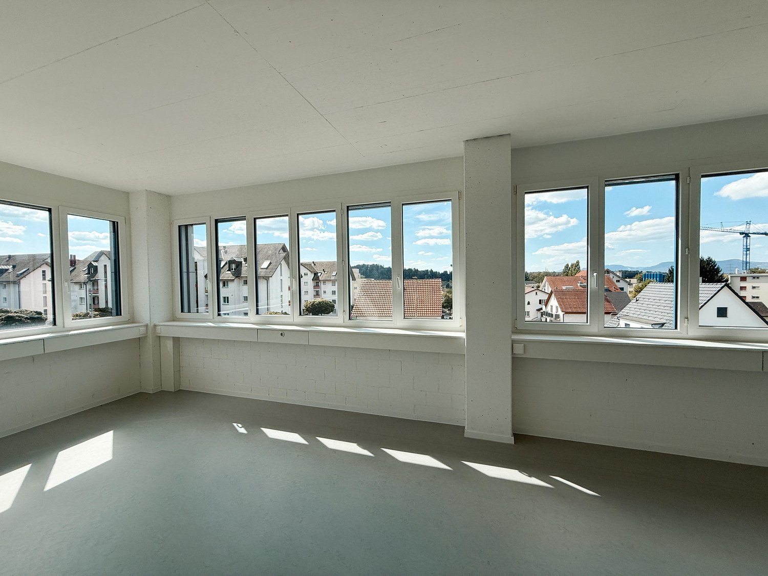 54m² office