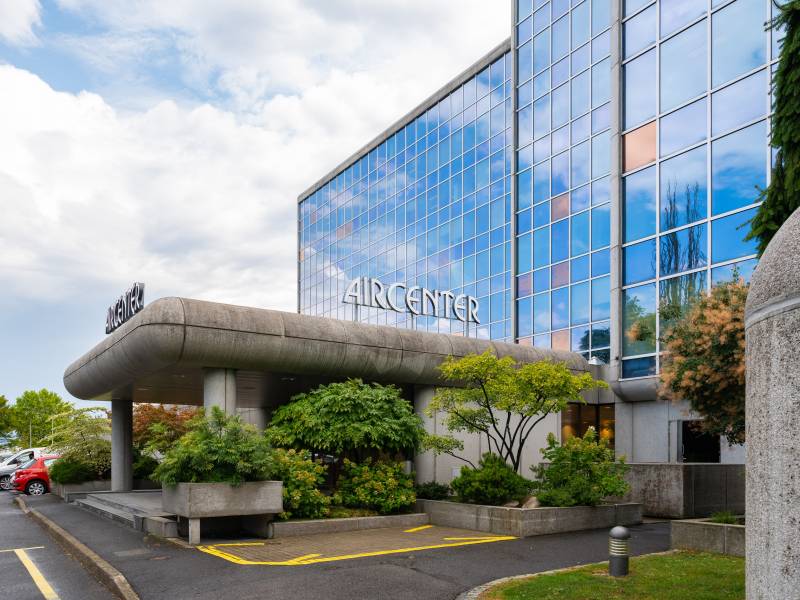 450m² office