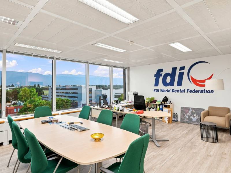 450m² office