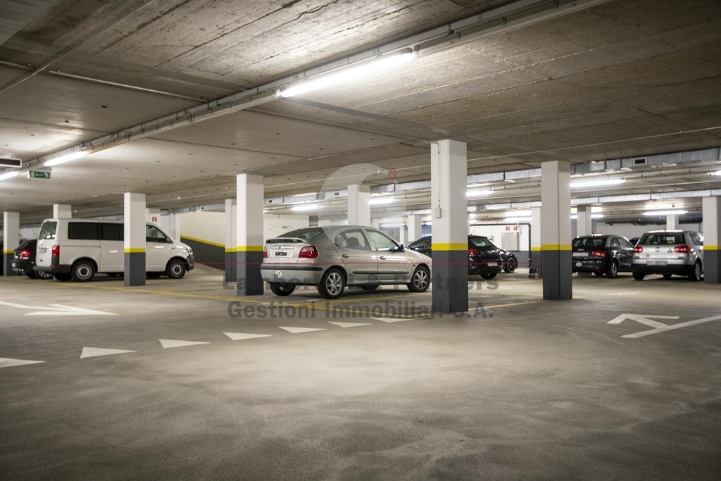 Tiefgaragenplatz