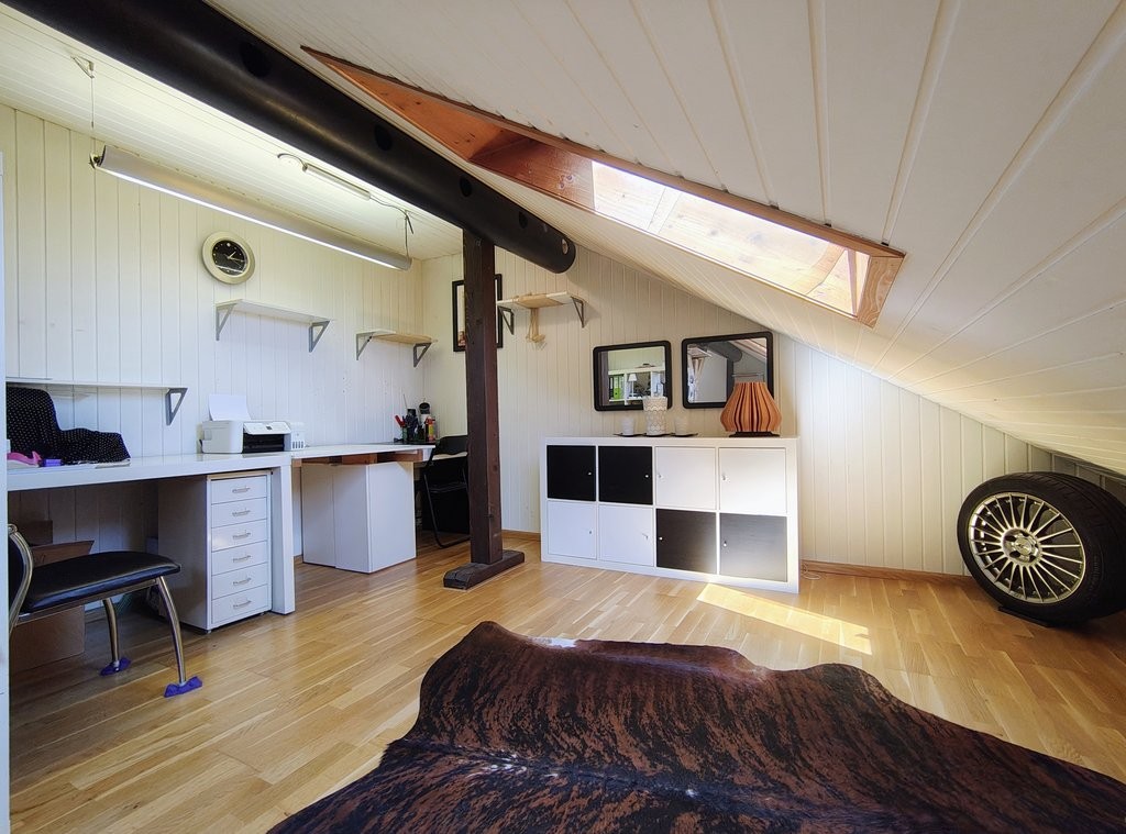 1 room single room, Foto 1 von 9