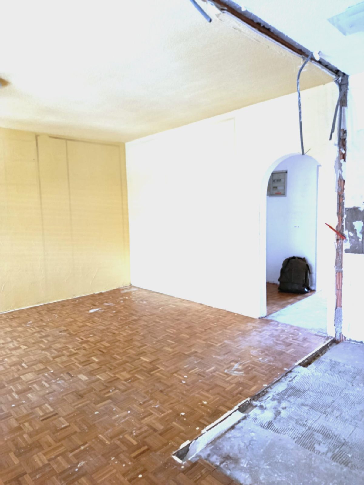 Charakterstarker Altbau sucht Ihre persönliche Note!