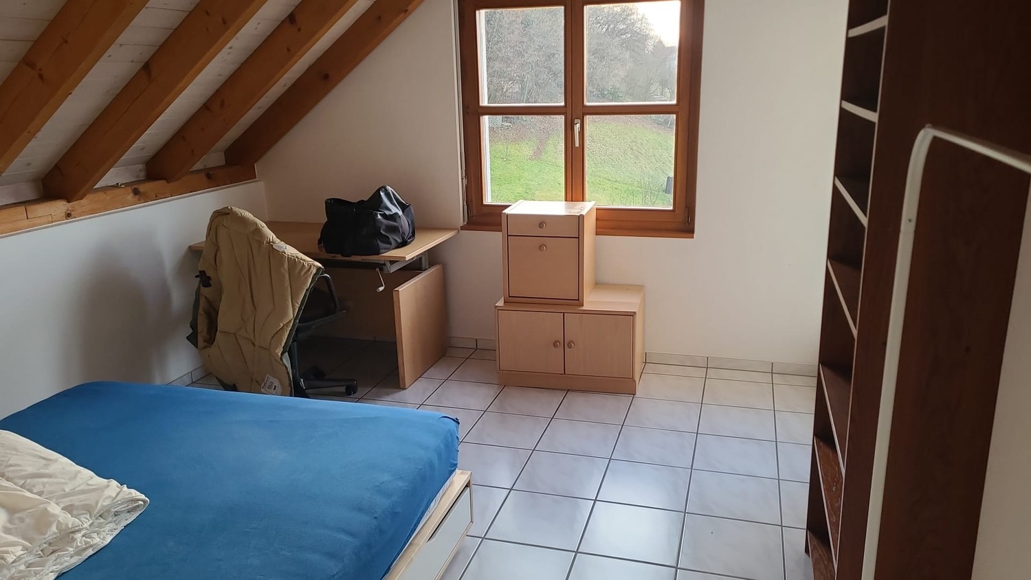 Zimmer in einer Wohngemeinschaft, Foto 3 von 9