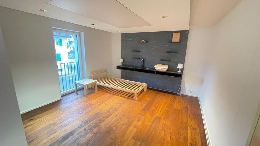 88m² office