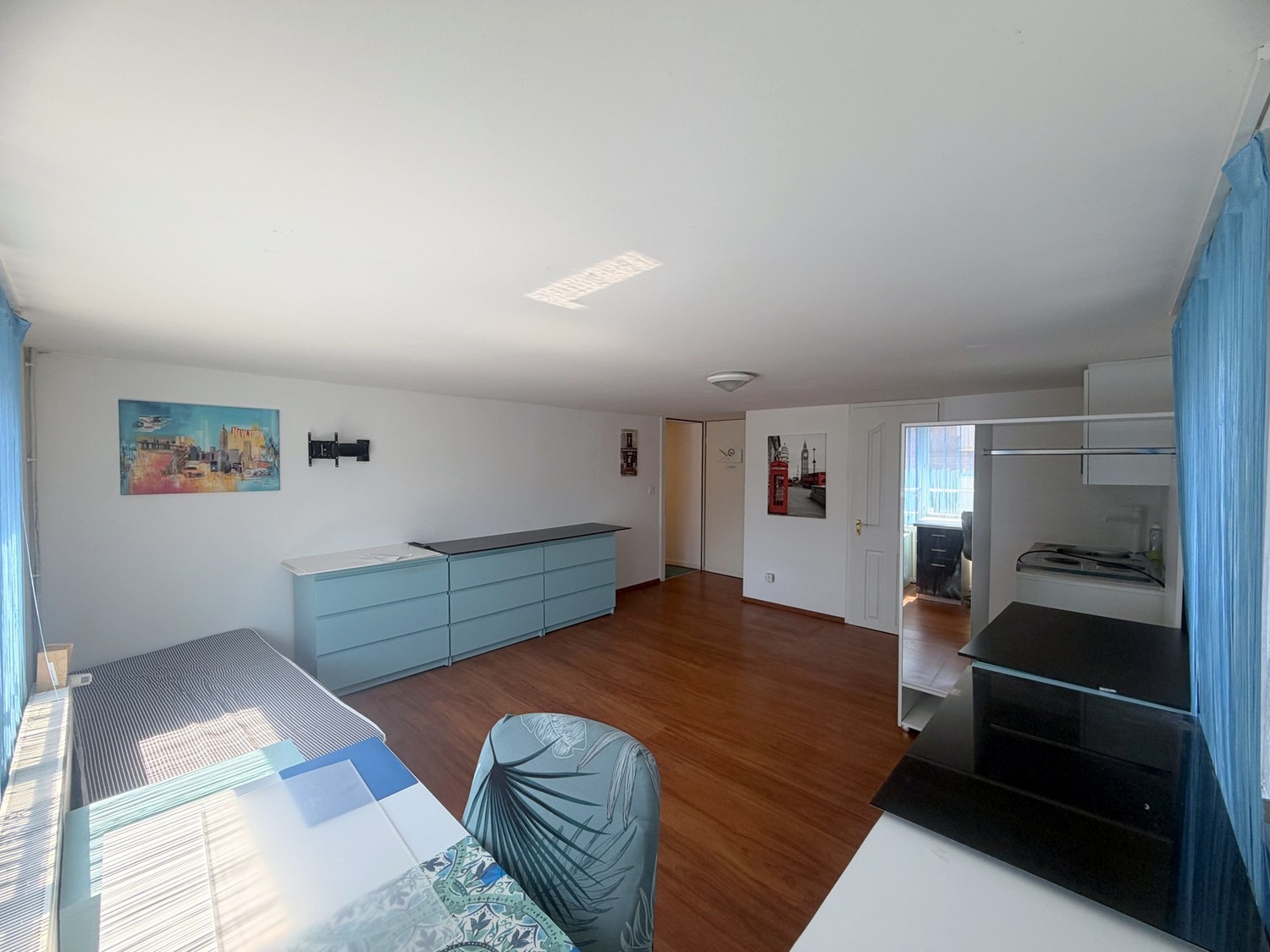 10 rooms single house