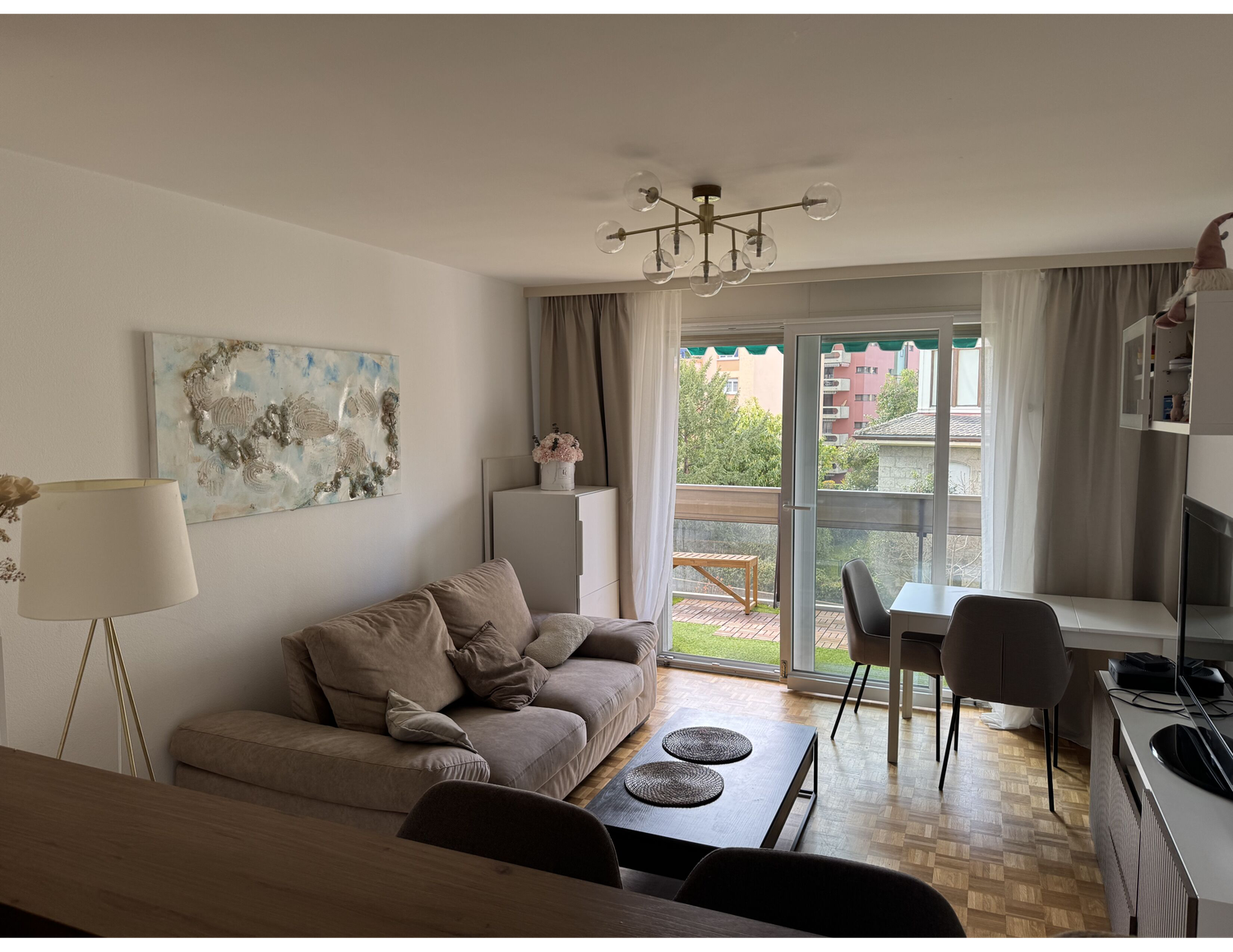 2 ½ rooms apartment