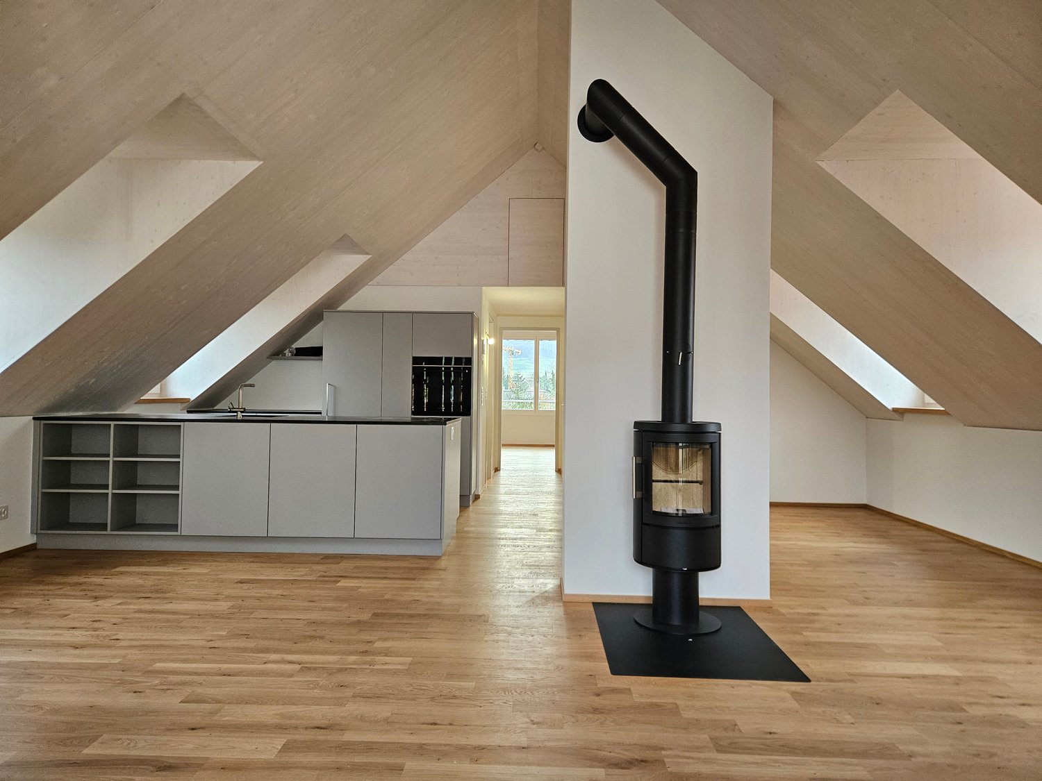 2 ½ rooms roof flat, Foto 1 von 10