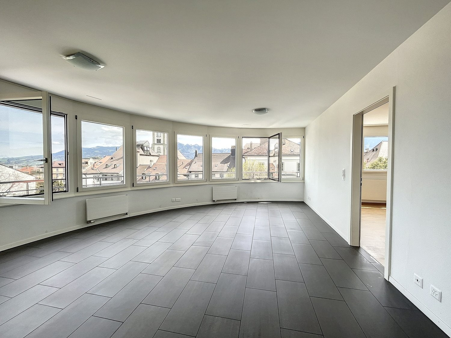 2 ½ Zimmer Wohnung, Foto 3 von 6