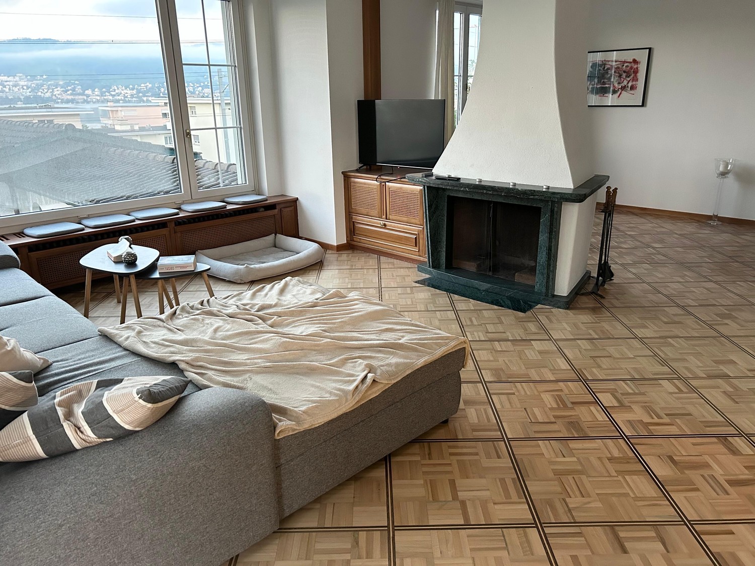 Chambre dans un appartement partagé
