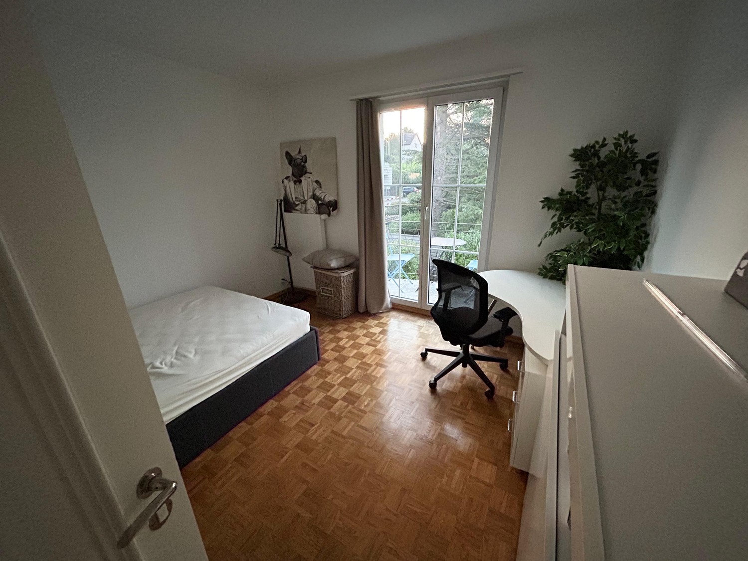 Chambre dans un appartement partagé