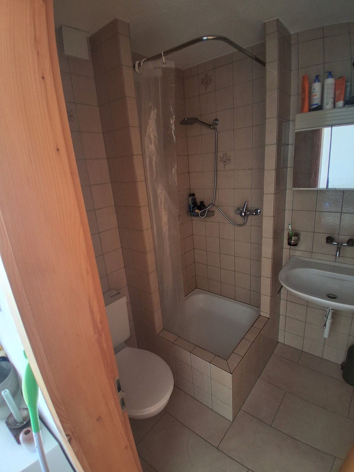 1 room apartment, Foto 4 von 7