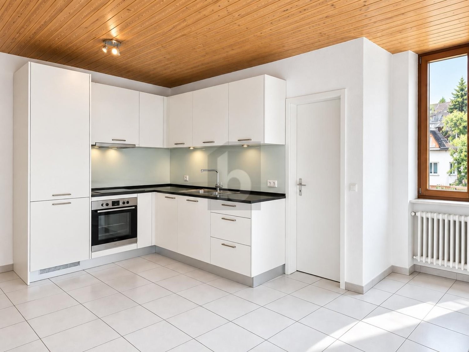 casa multifamiliare di 22 locali