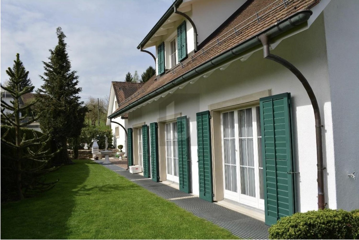 7 rooms single house, Foto 2 von 4