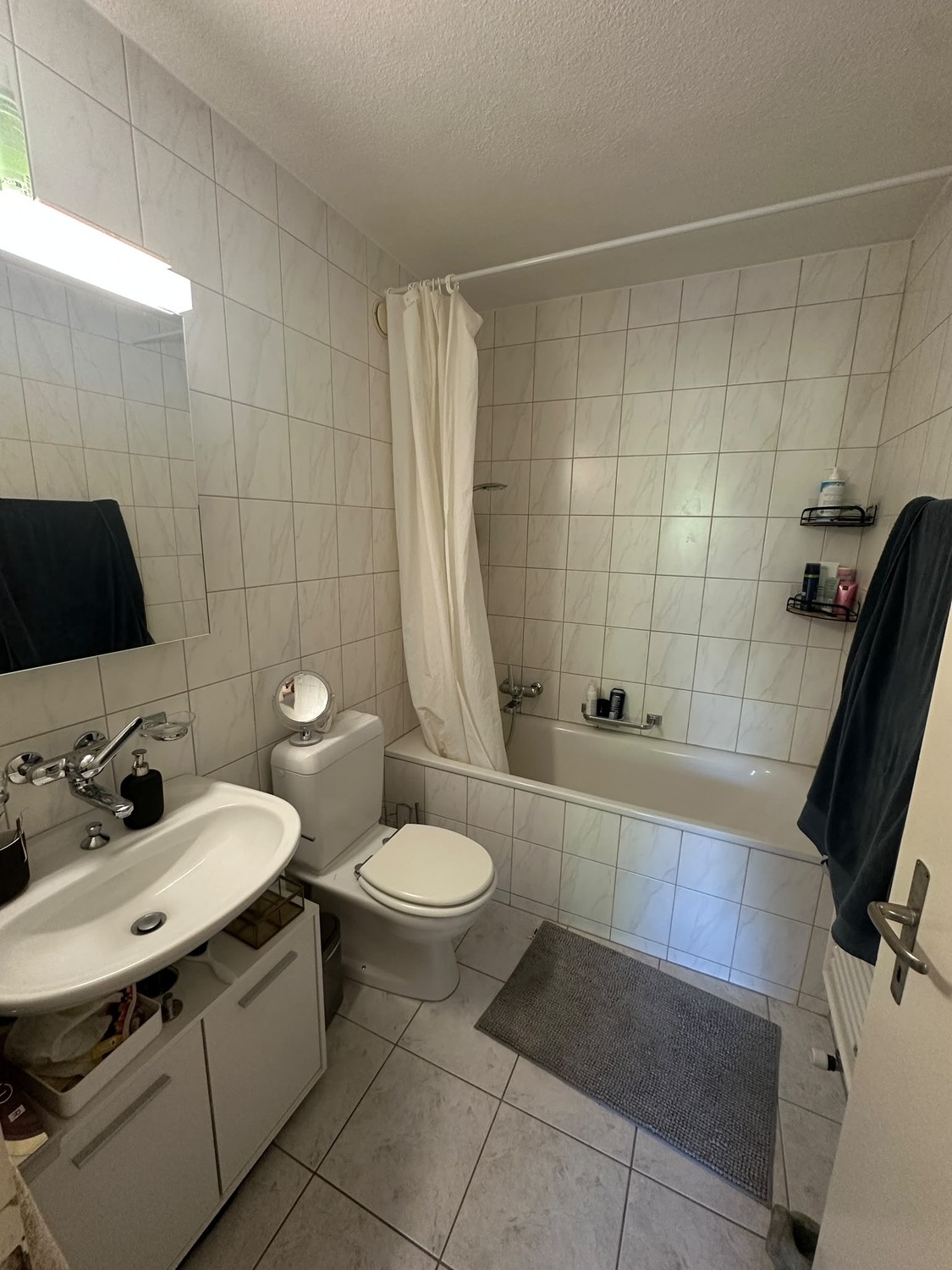 Room in a shared flat, Foto 4 von 5