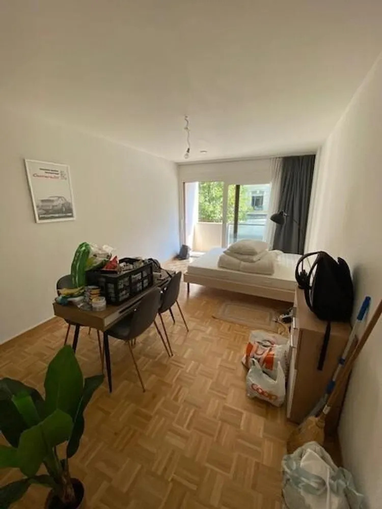 Studio 35 m² mit Balkon