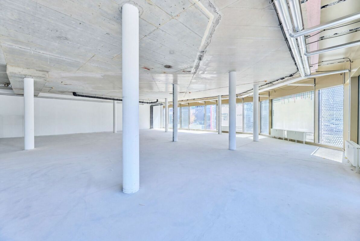 655m² commerciale