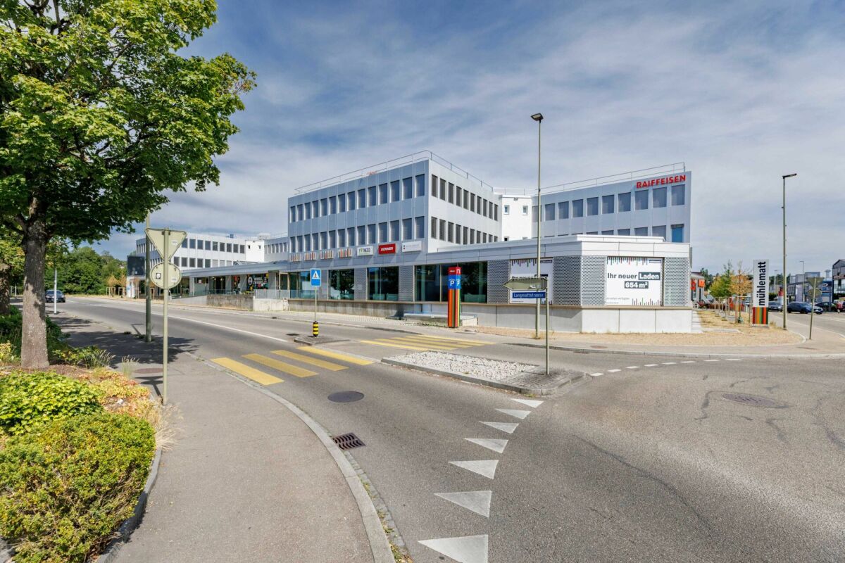 655m² commerciale