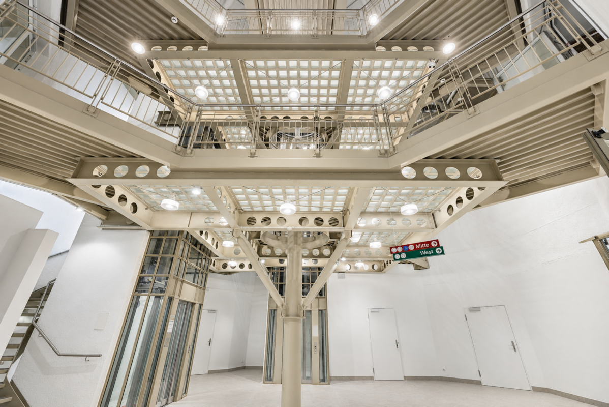655m² commerciale