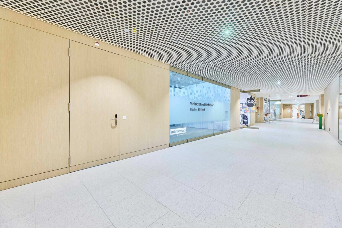 655m² commerciale