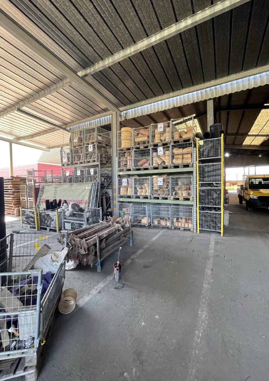 2164m² commercial
