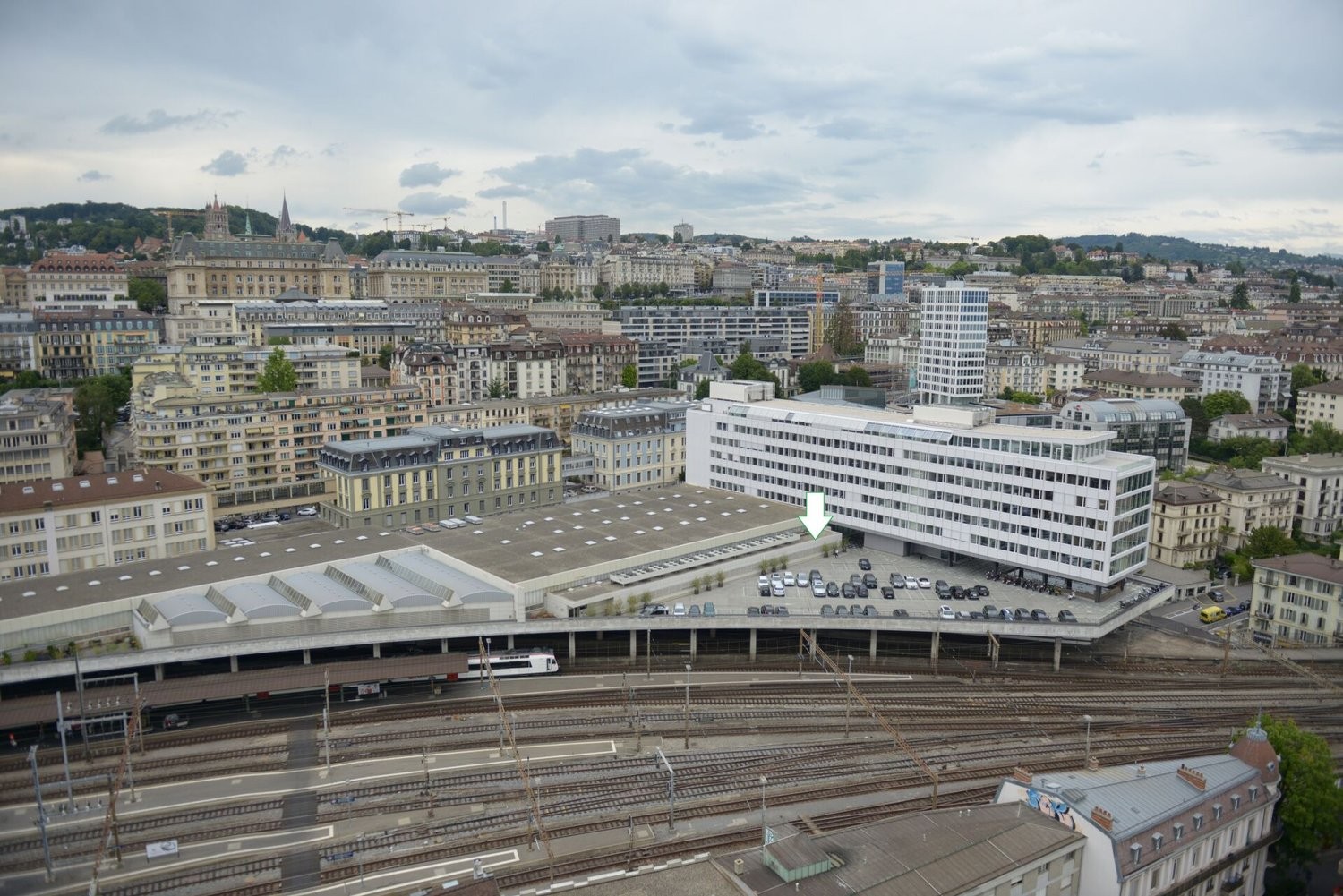 467m² Büro, Foto 1 von 10