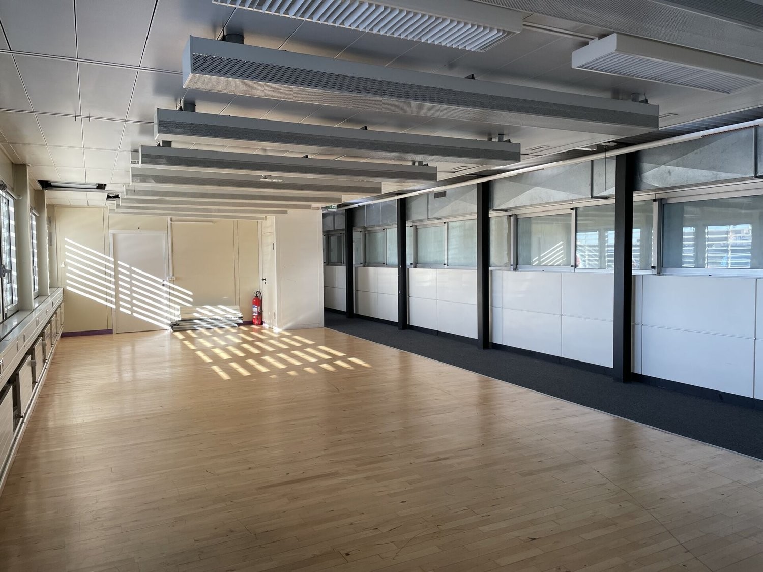467m² Büro, Foto 5 von 10