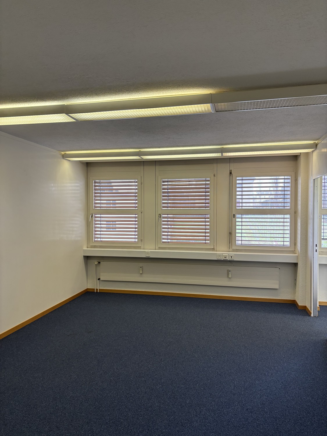 90m² office, photo 3 of 3