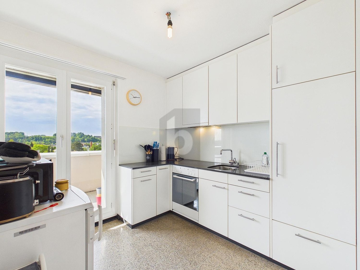 4 rooms apartment, Foto 4 von 4
