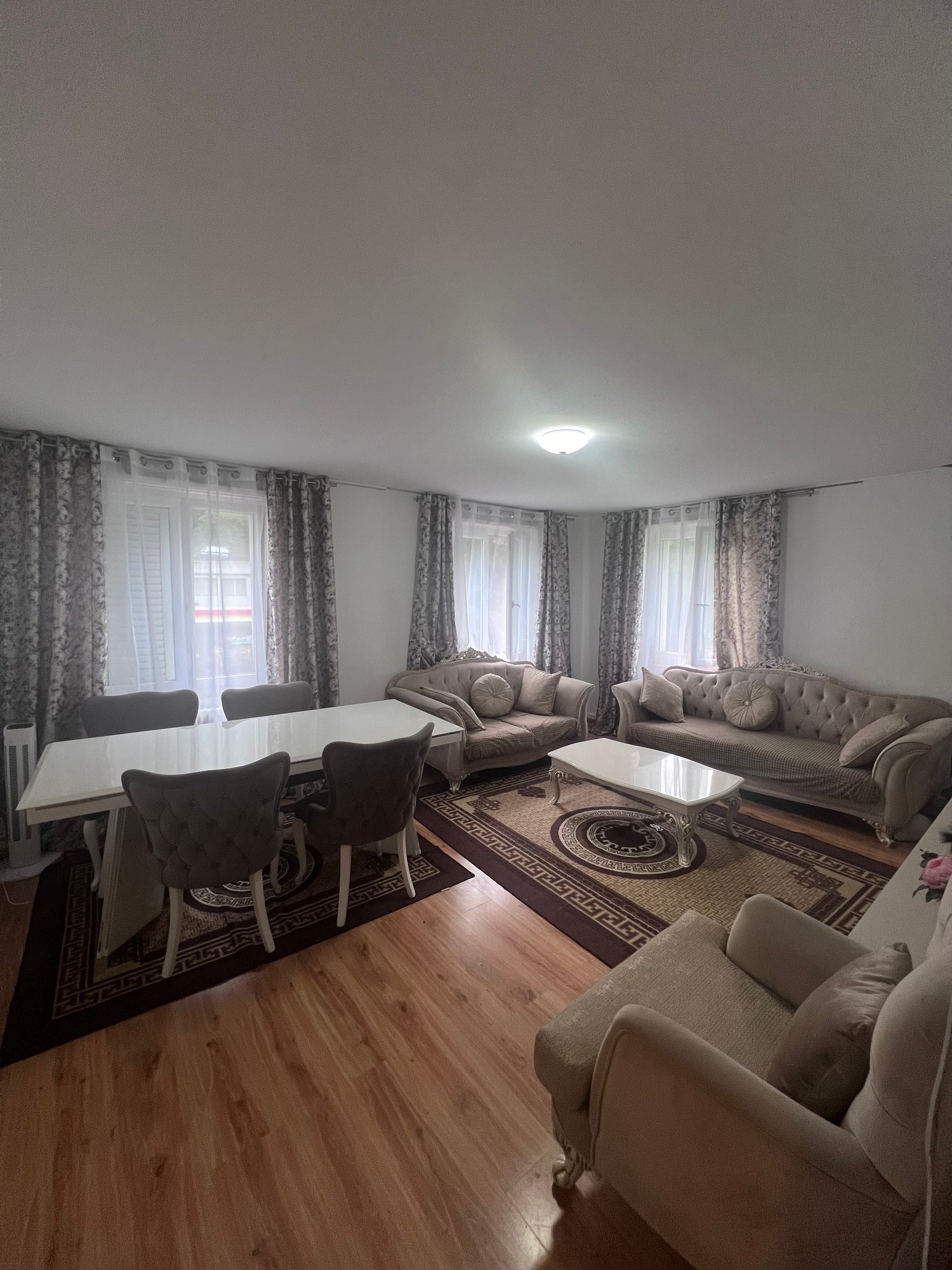 4 rooms apartment