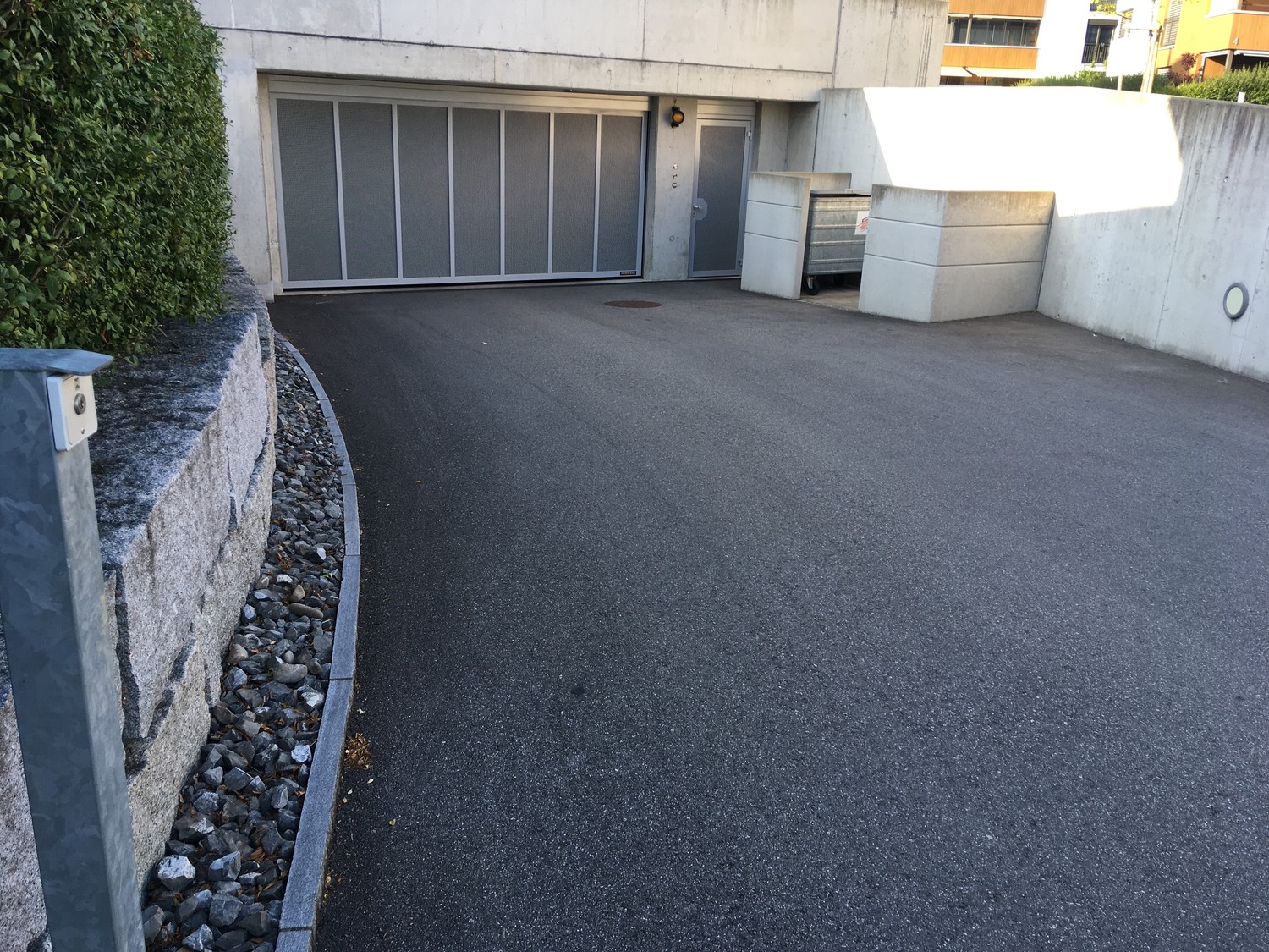 14-14m² emplacement en sous-sol