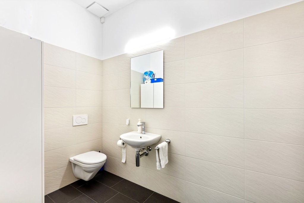 144m² commercial, Foto 10 von 10