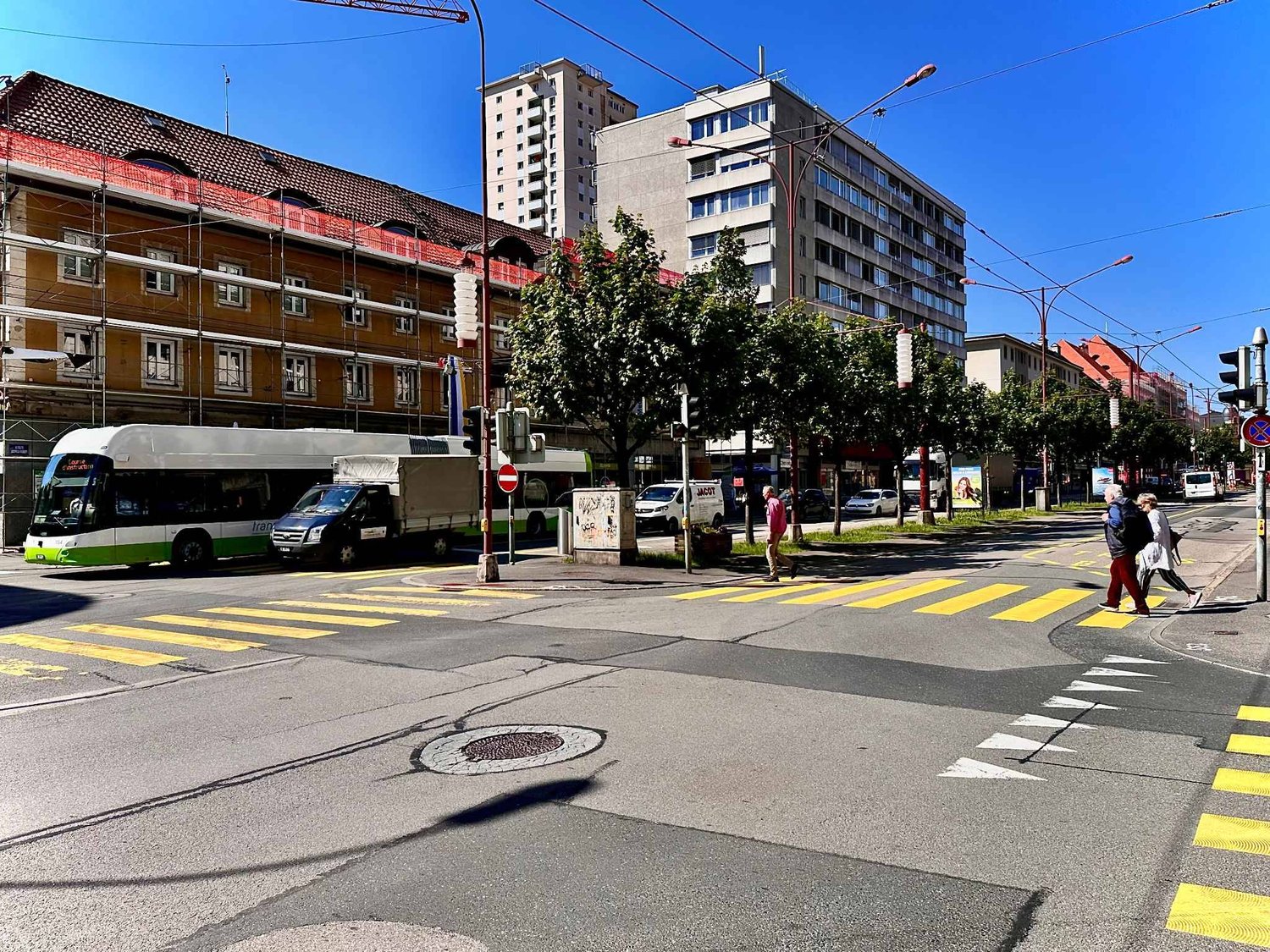 159m² Büro, Foto 1 von 4