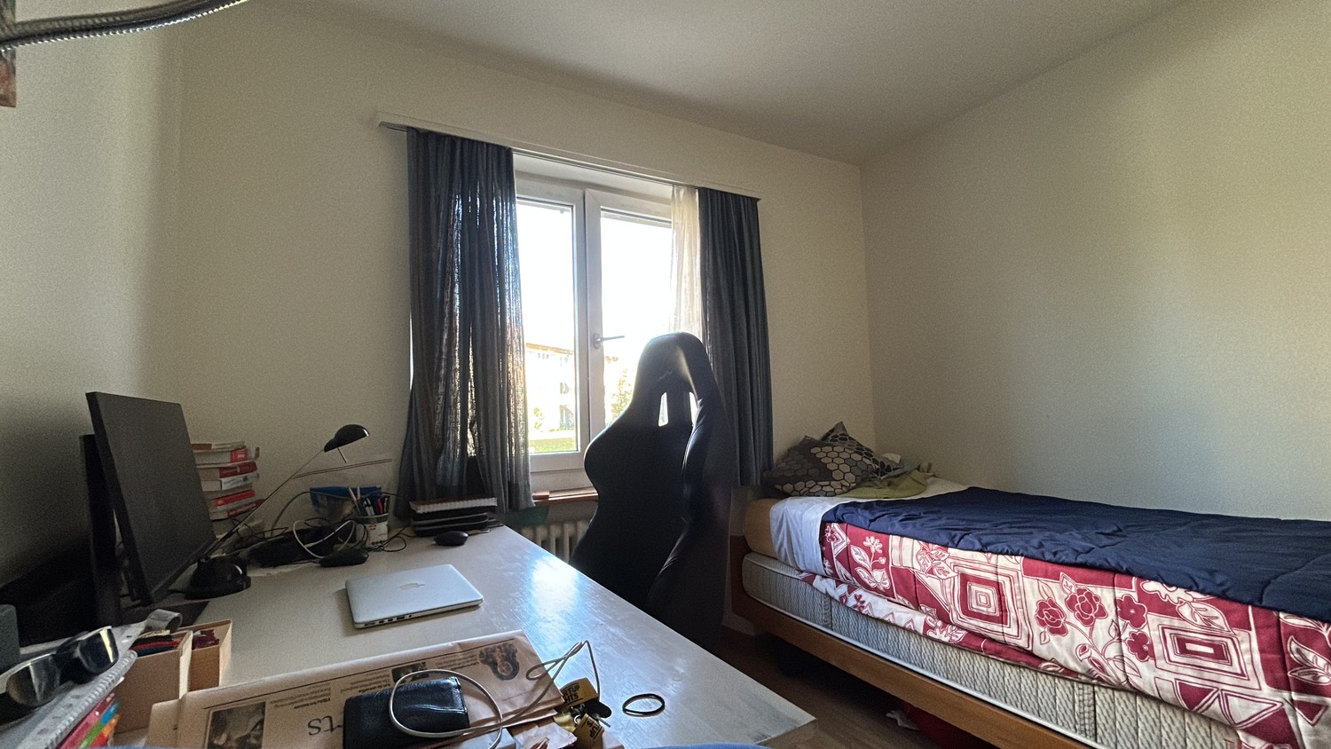 Zimmer in einer Wohngemeinschaft, Foto 3 von 5