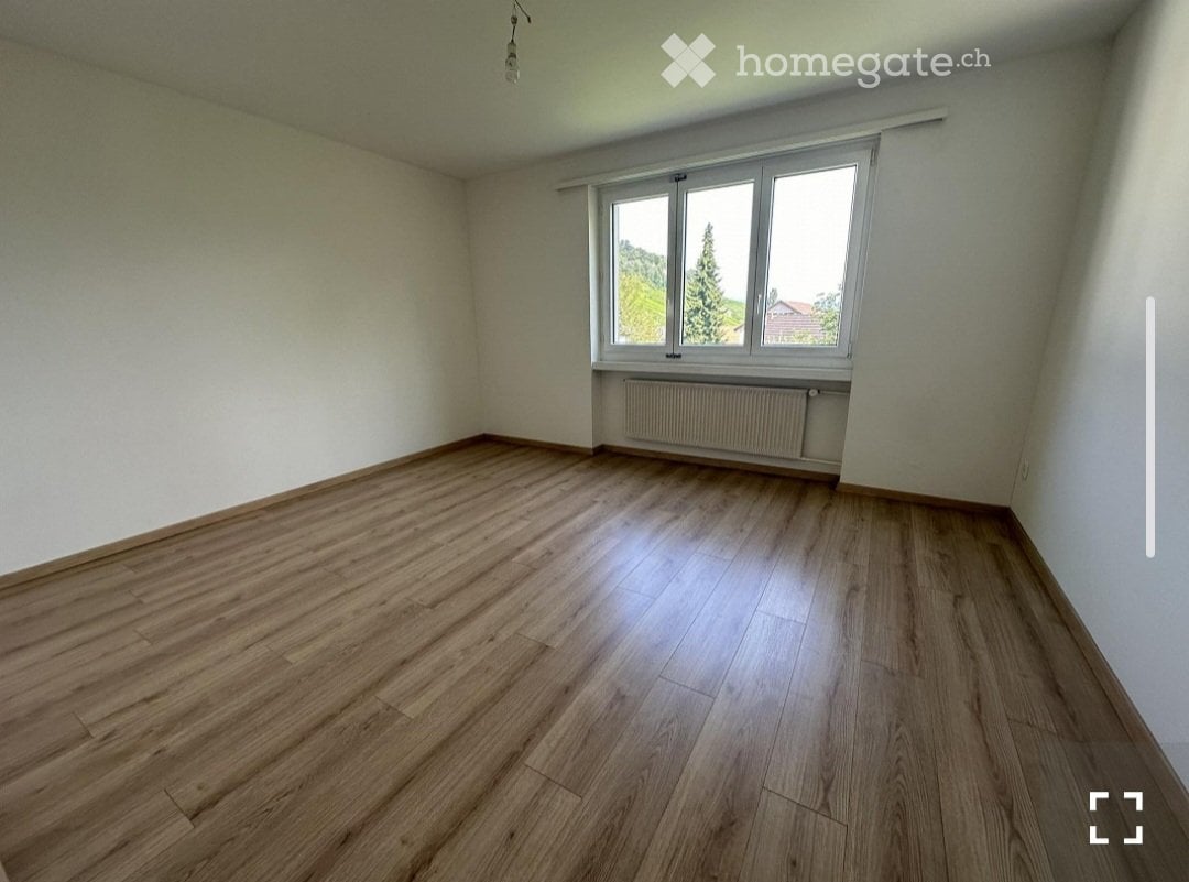 4 rooms apartment, Foto 3 von 5
