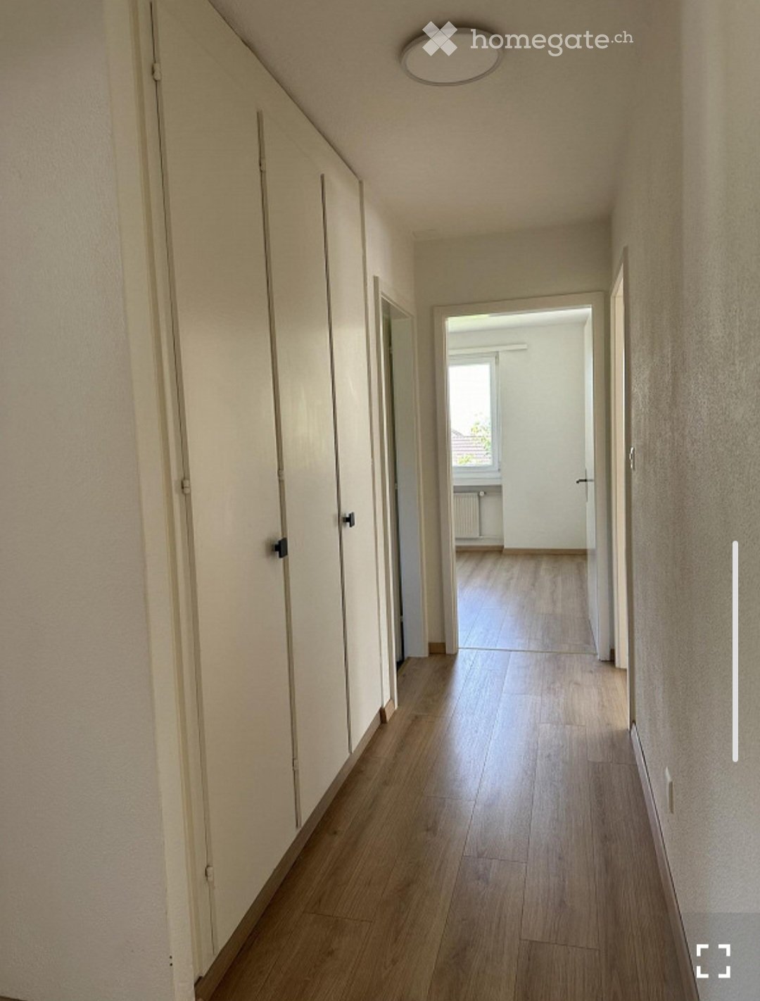 4 rooms apartment, Foto 4 von 5