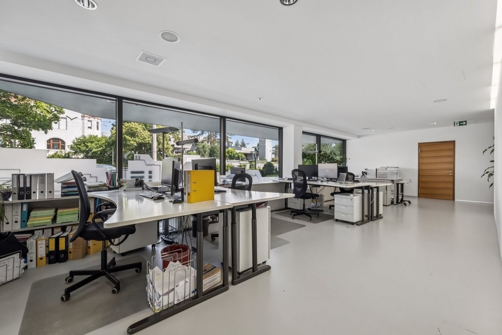 448m² commerciale