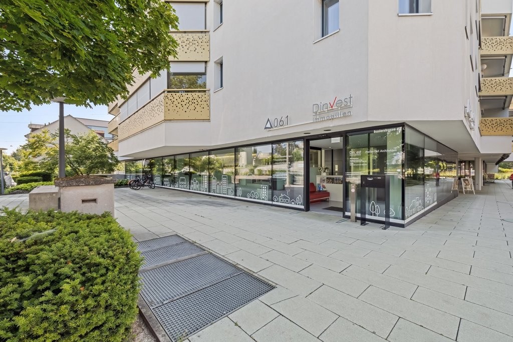 448m² commerciale