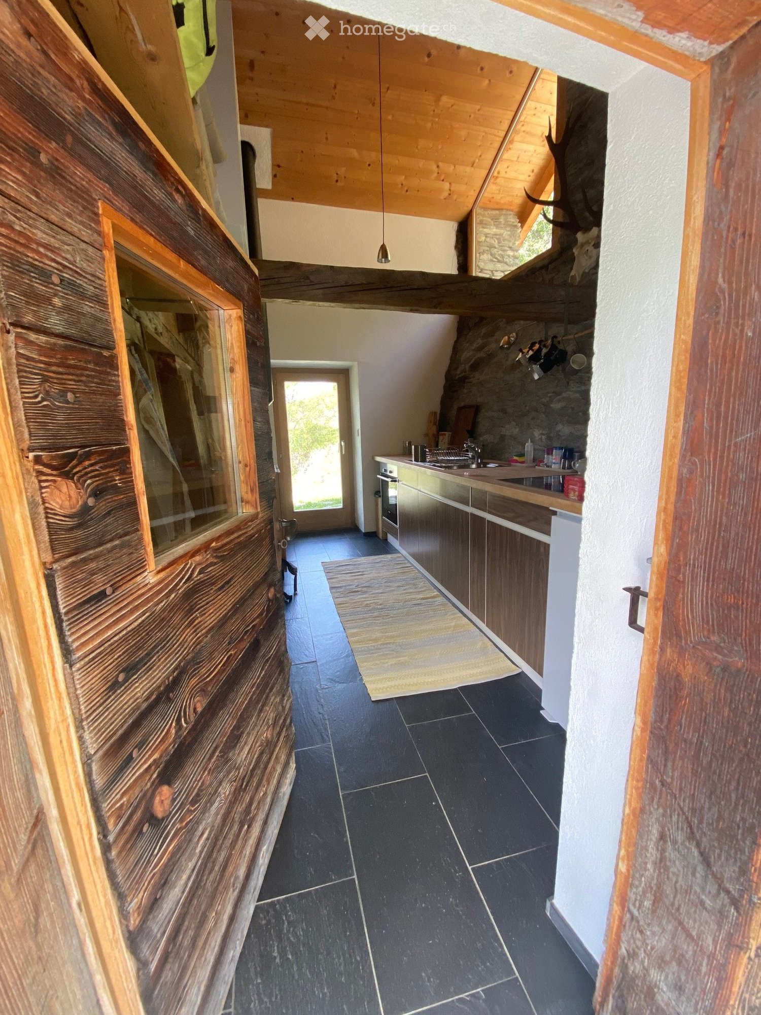 2 rooms single house