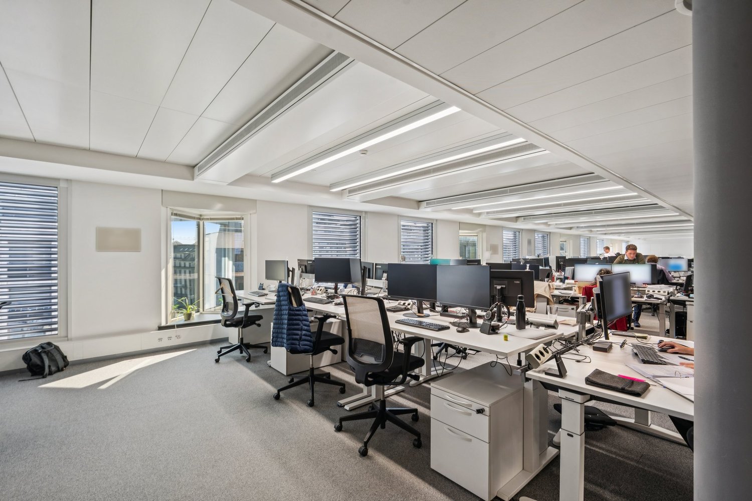 1620m² Büro
